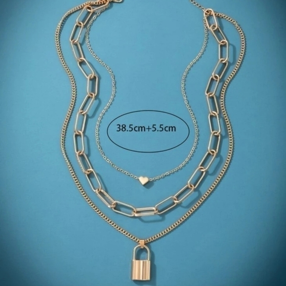 1pc Lock Charm Layered Necklace - Picture 1 of 3